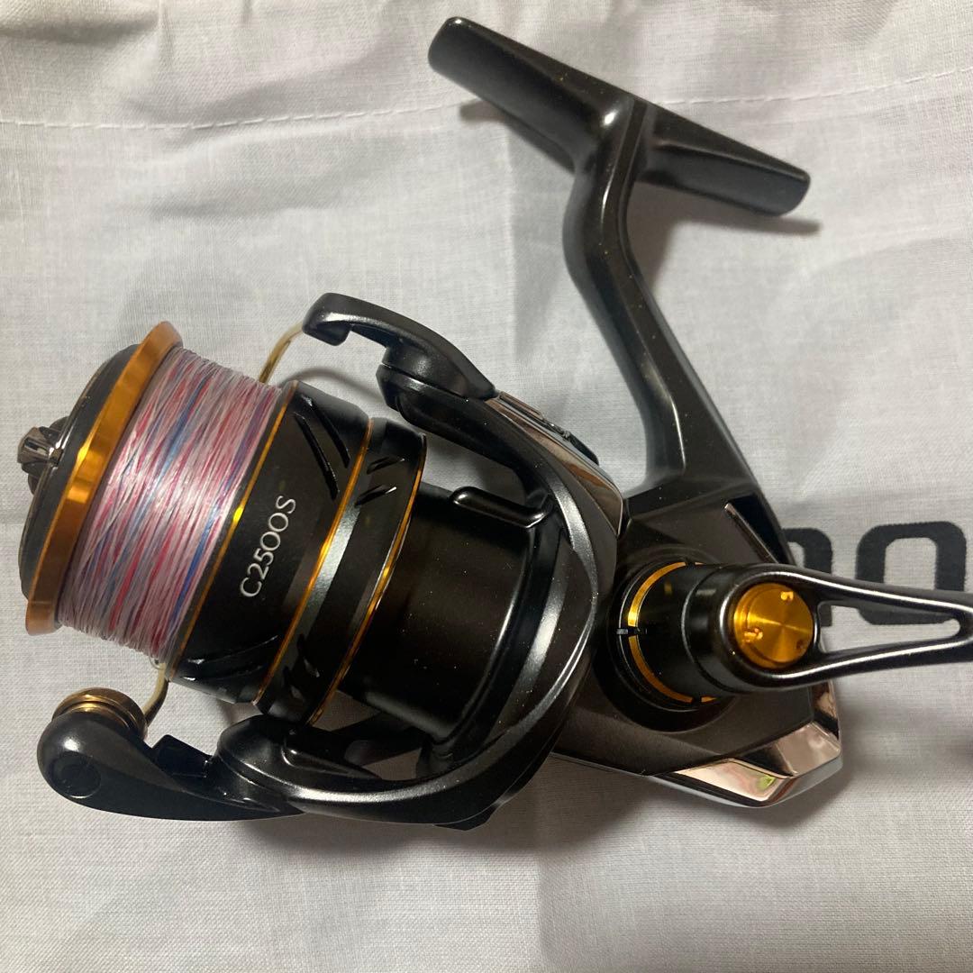 Soare XR C2500S スピニングリール 収納袋付き　箱付き