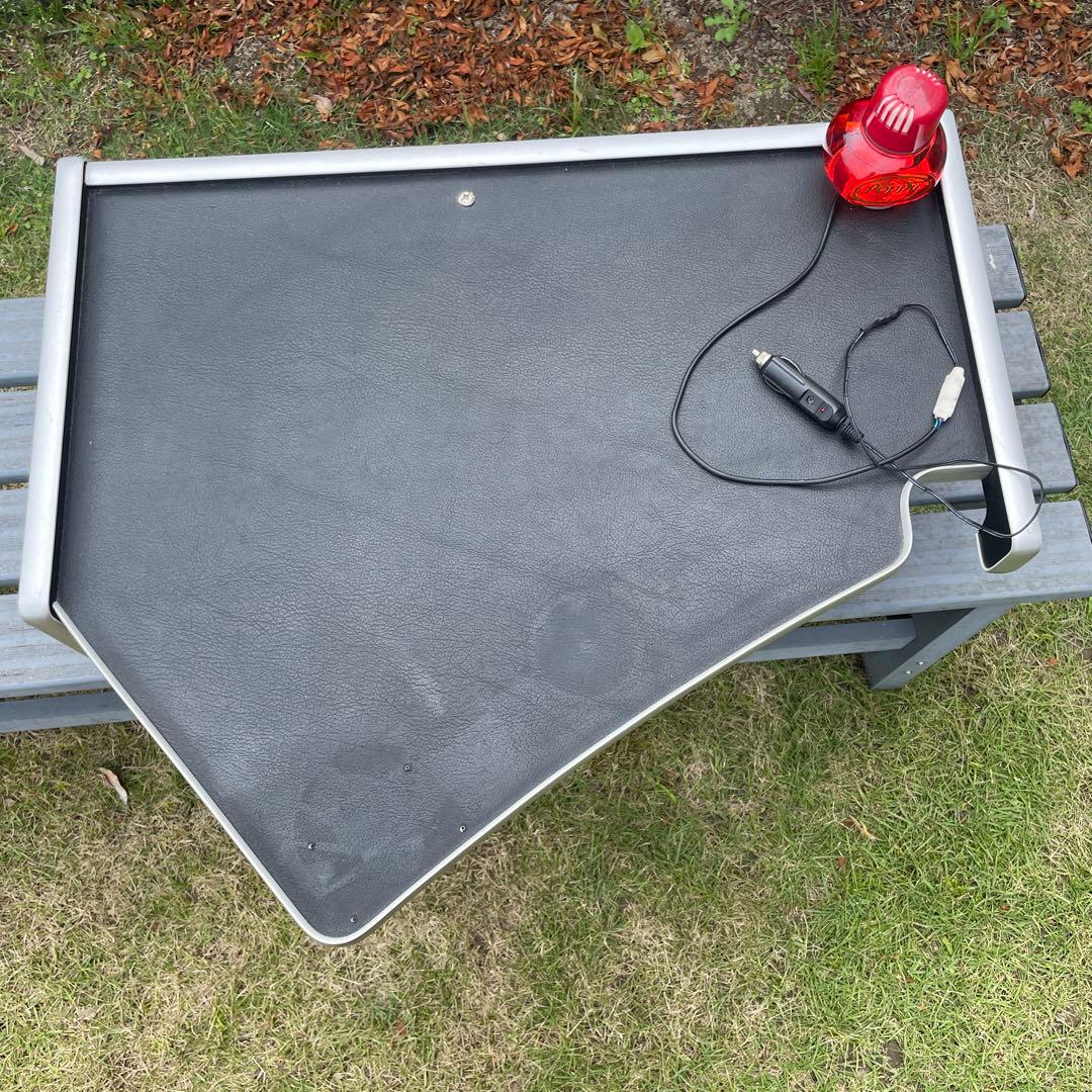 scania スカニア旧 Rシリーズ用純正オプションセンターテーブル