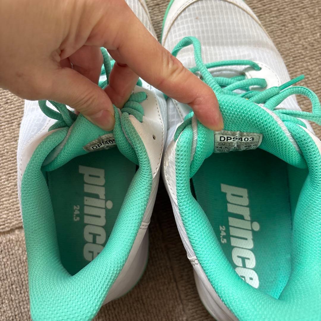 軟式　ソフトテニスラケット　テニスシューズセット　部活