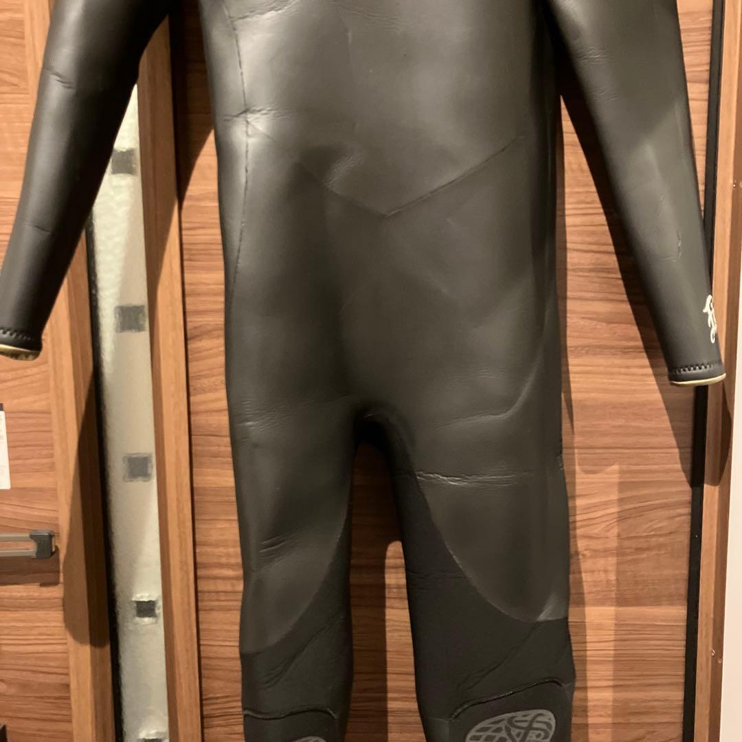 フェローウエットスーツ　fellow セミドライ5×3㎜　MLB フルスーツ