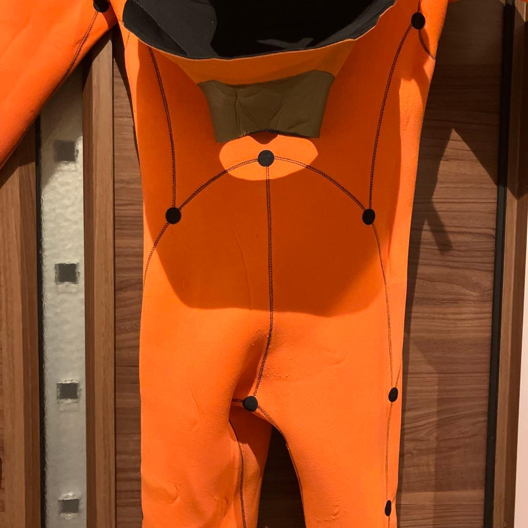 フェローウエットスーツ　fellow セミドライ5×3㎜　MLB フルスーツ