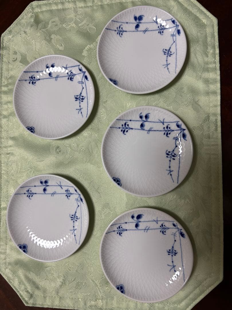 ロイヤルコペンハーゲン　青い花模様の皿5枚セット