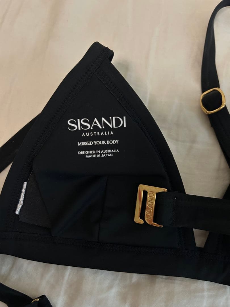 SISANDI トライアングルビキニトップ S