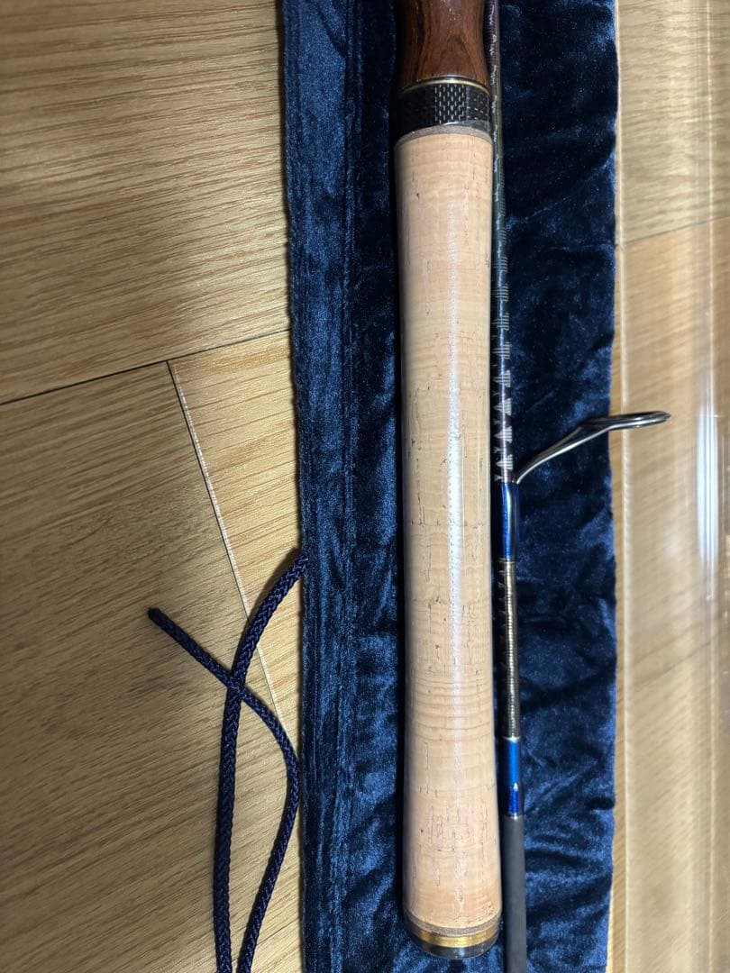 初代ワールドシャウラ2652R-2ブルー　未使用品