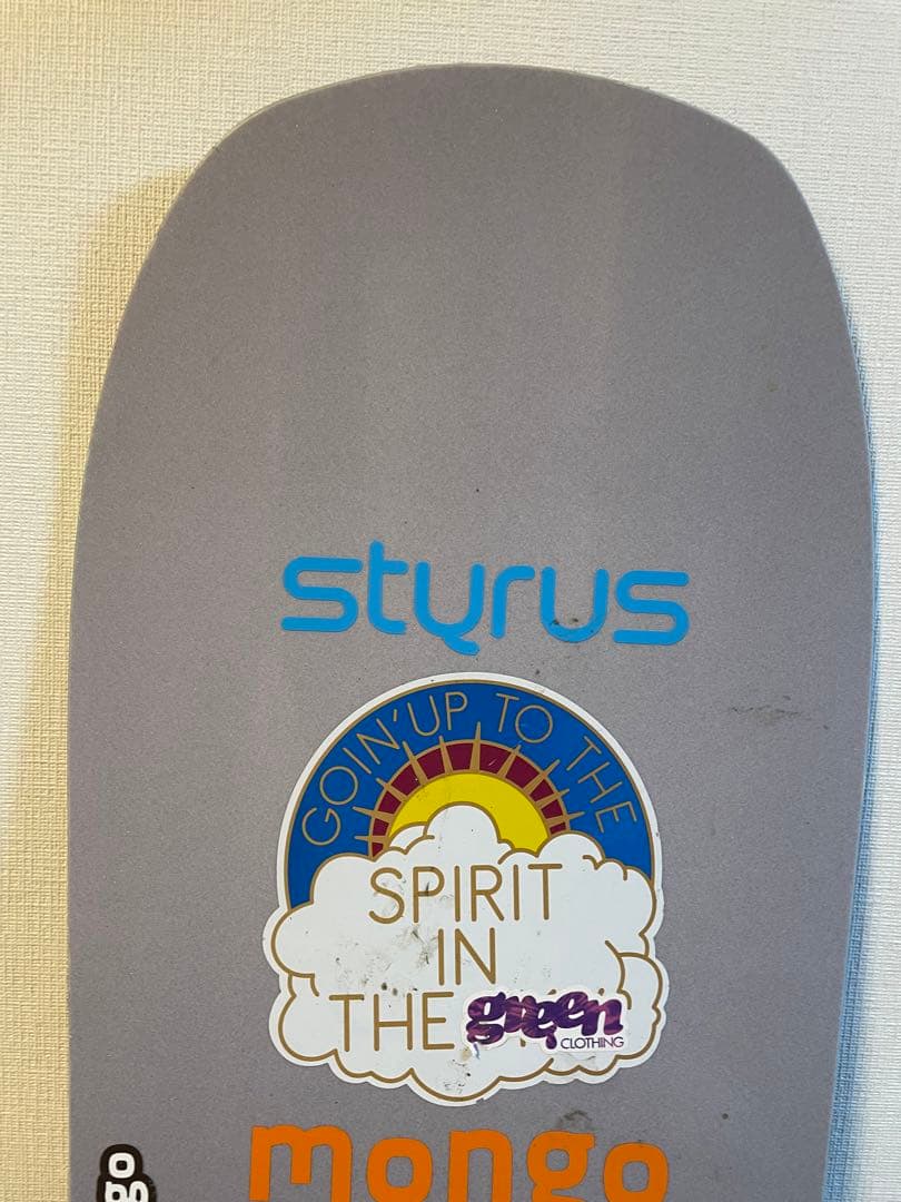 GNU HYPER KYARVE 157 スノーボード　パウダーボード