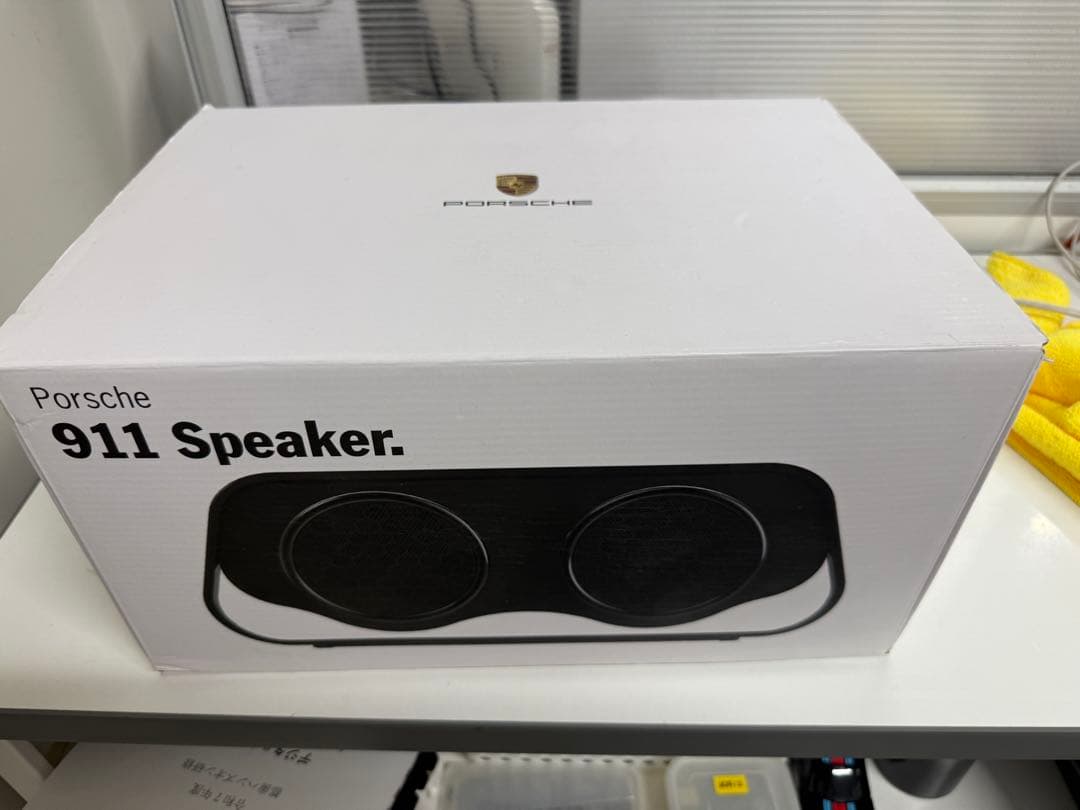 ポルシェ 911 GT3 マフラー型スピーカー