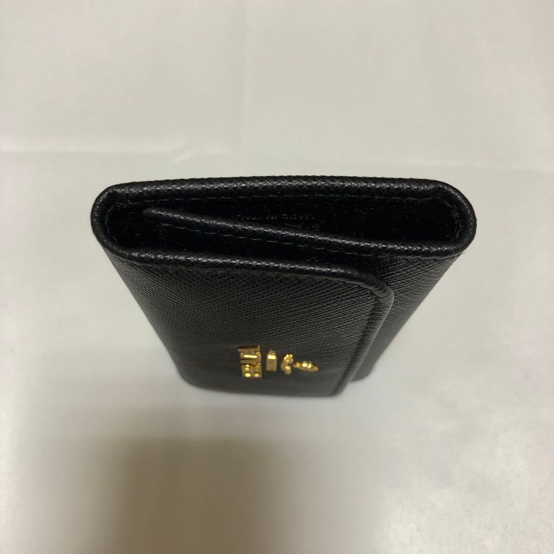 PRADA プラダ　キーケース