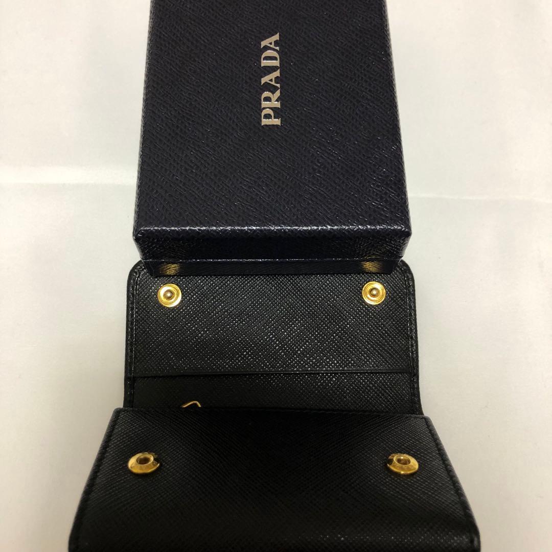 PRADA プラダ　キーケース