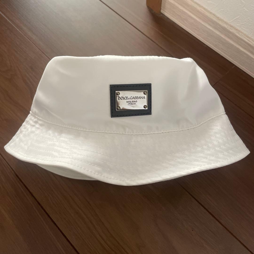 ドルチェアンドガッバーナ バケハ