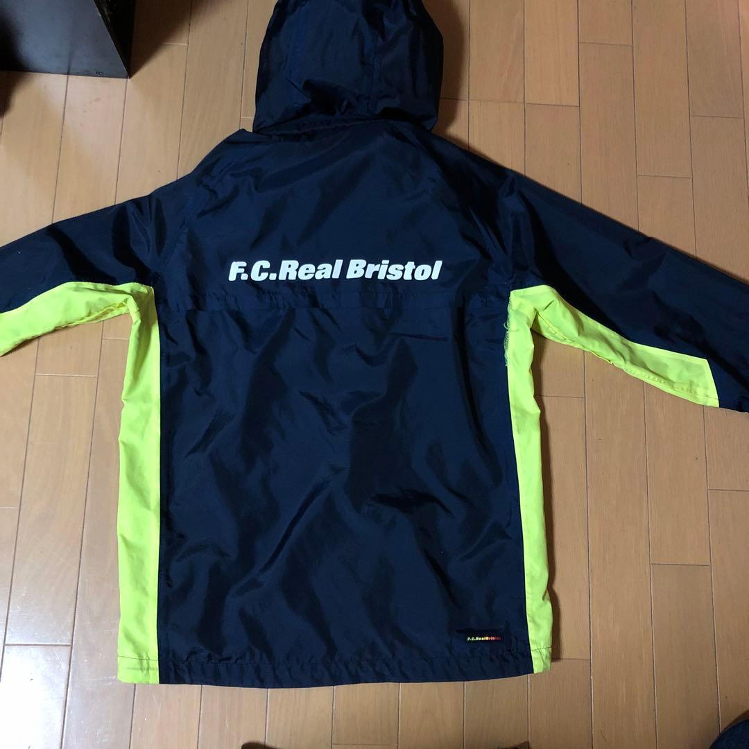 レアルブリストル　ナイキコラボ　セットアップ　ナイロンジャケット