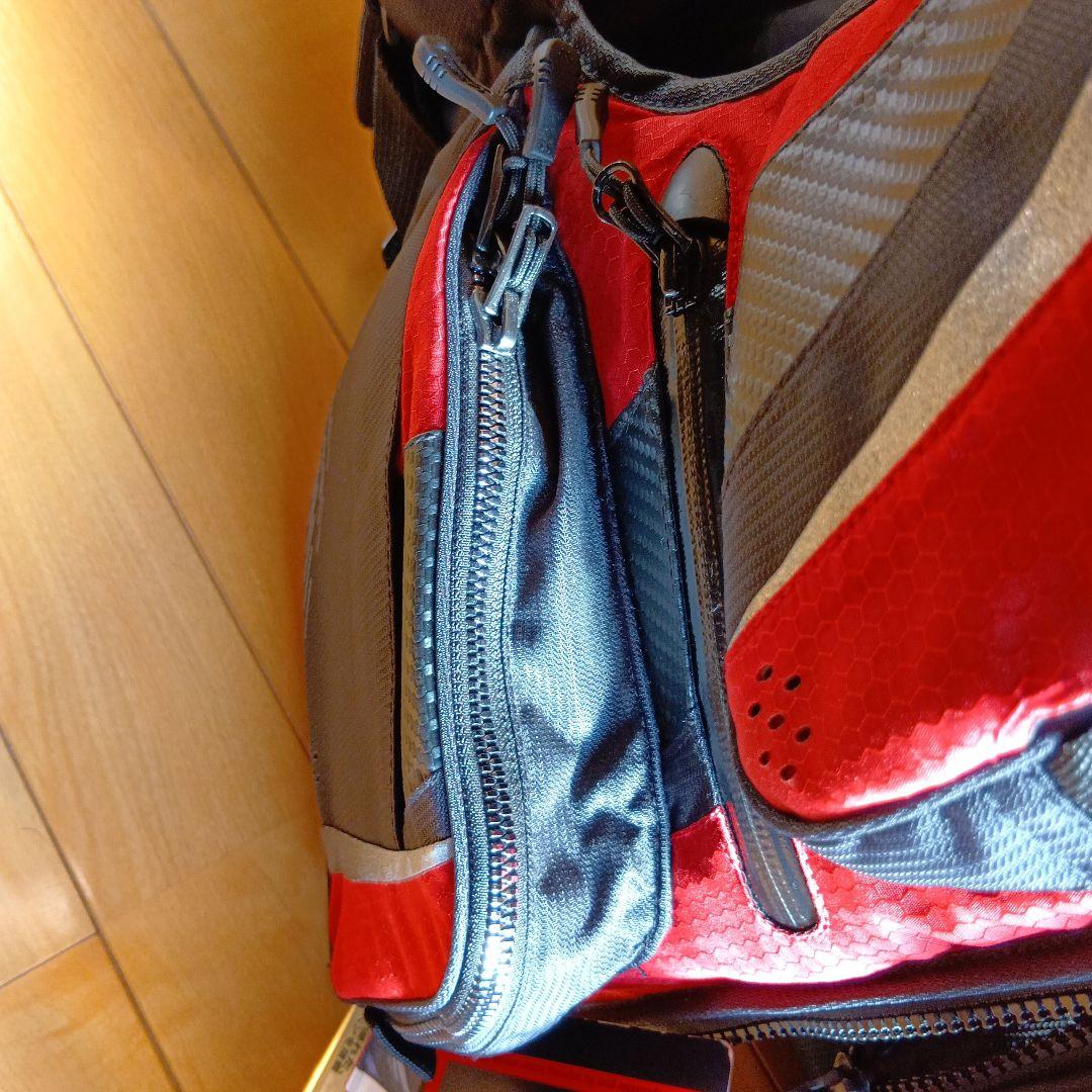 週末値下げオマケ付美品がまかつフローティングベストGM−2188レッド、Lサイズ