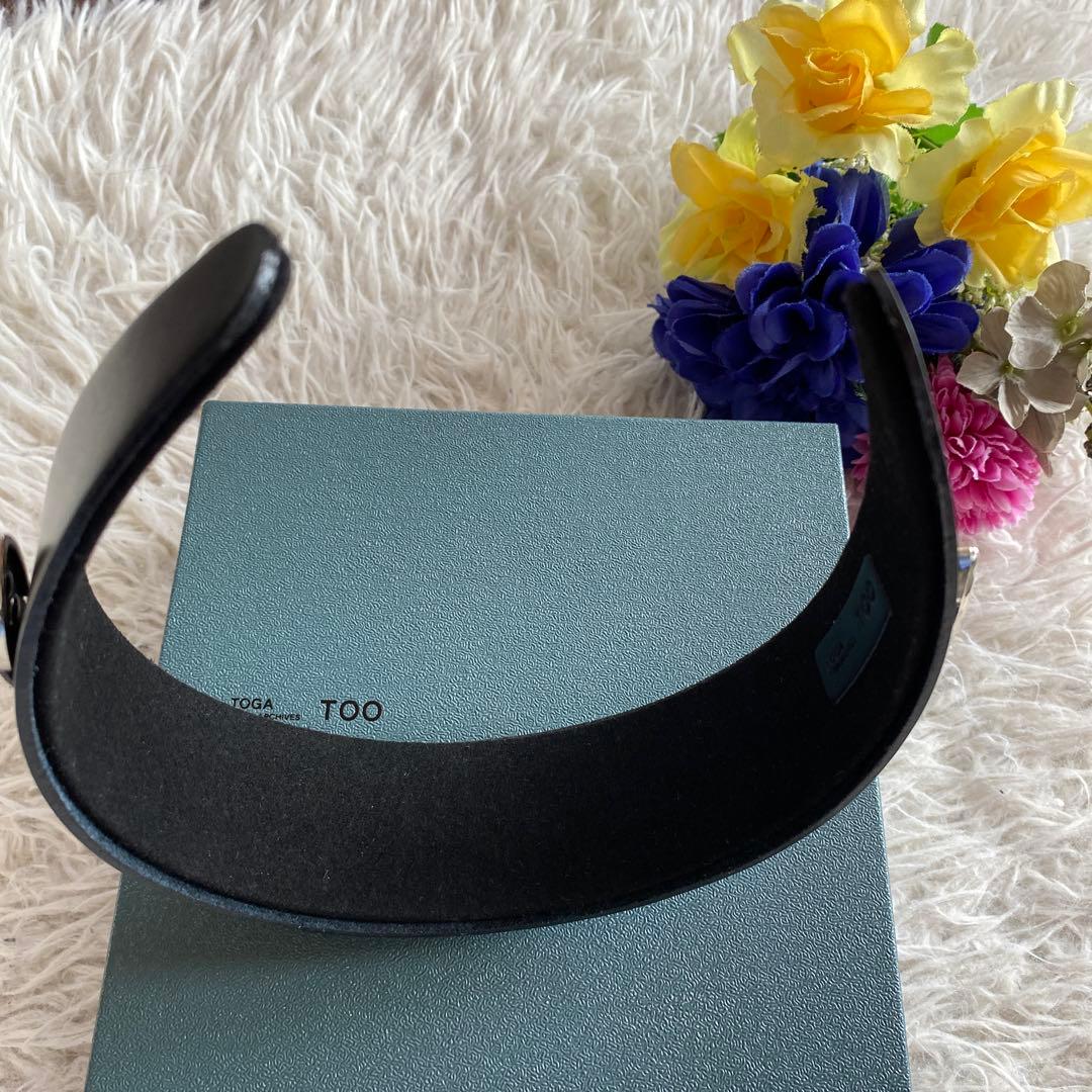 松田美品　Toga ブラック ヘアバンド