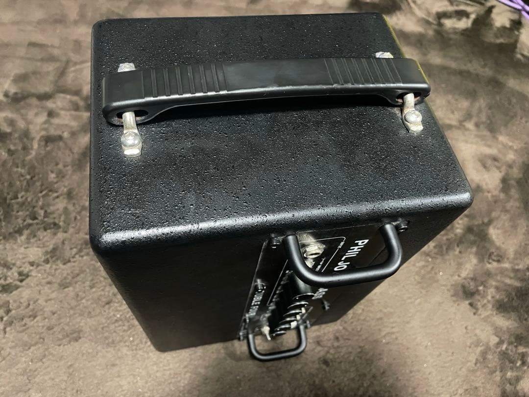PHIL JONES BASS DOUBLE FOUR ベース用アンプ
