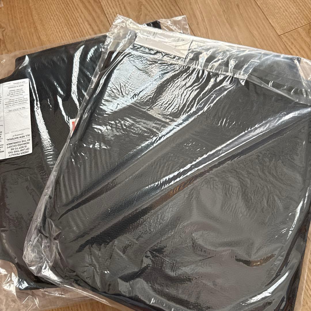 新品　CARL HANSEN&SON CH24 Yチェア レザークッション　2枚