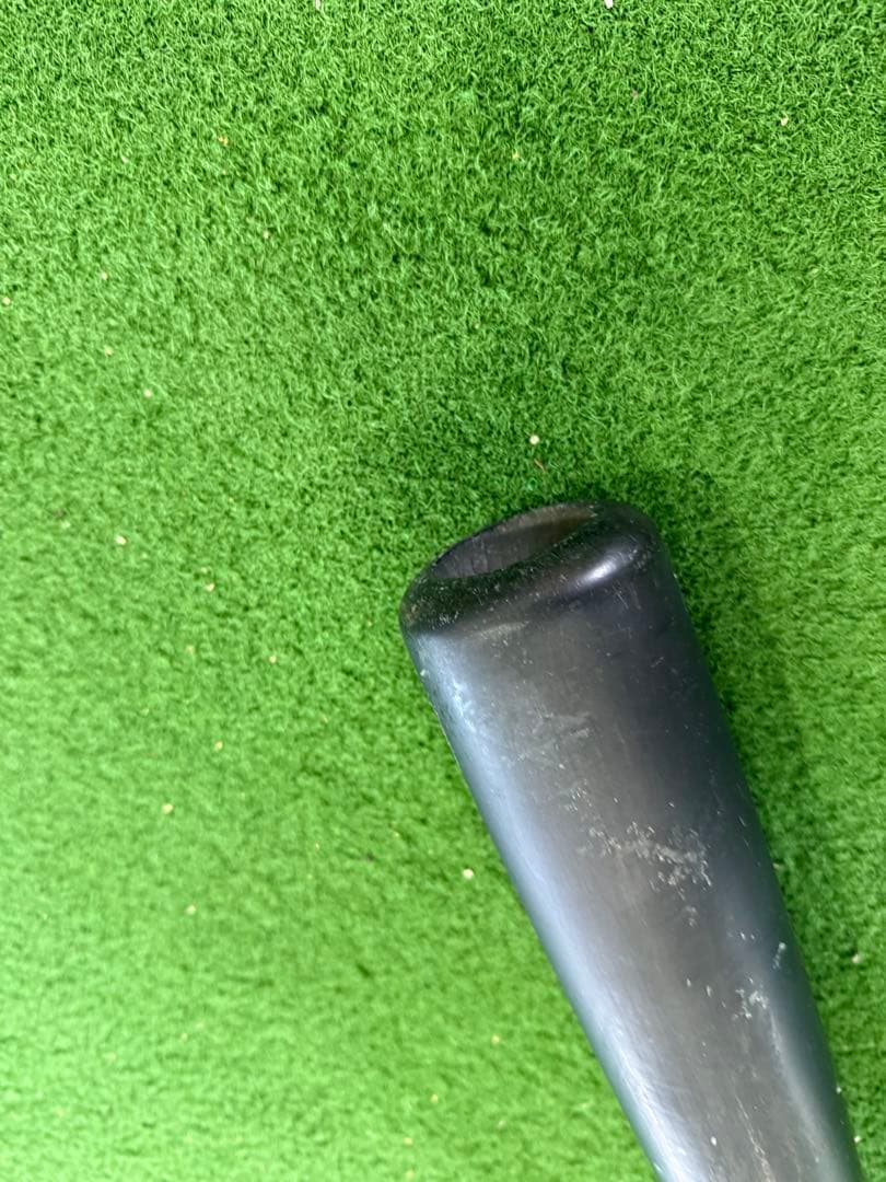 ビクタス　バット　硬式木製　V51 84cm 862g