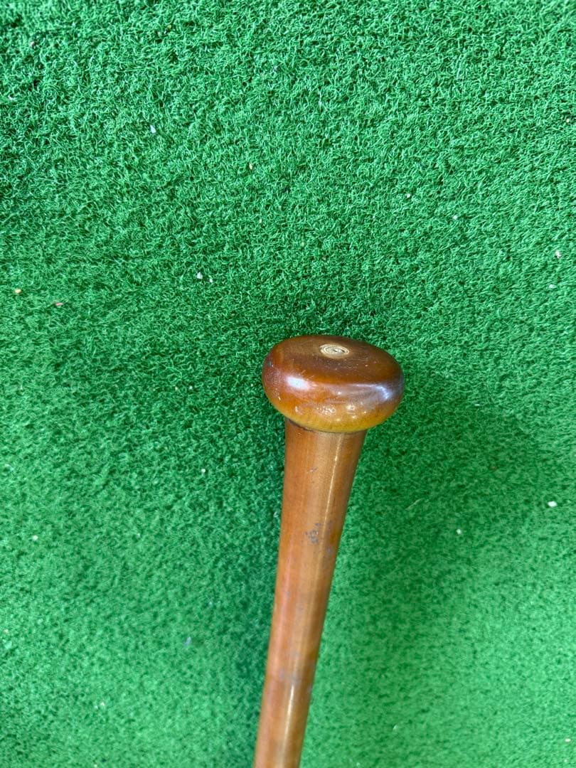 ビクタス　バット　硬式木製　V51 84cm 862g