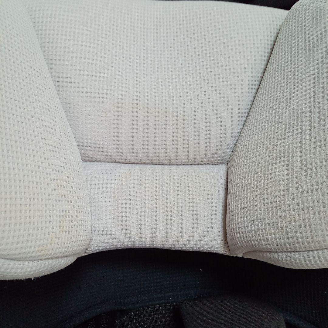 抜け出し防止ベルト付き！クルムーヴスマートISOFIXエッグショックNeo