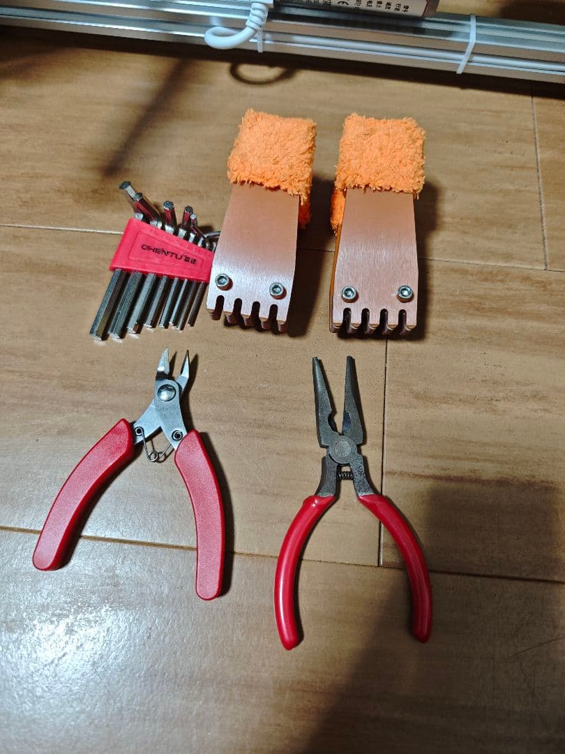 【新発売】電動ガット張り機・ストリングマシン。バドミントン