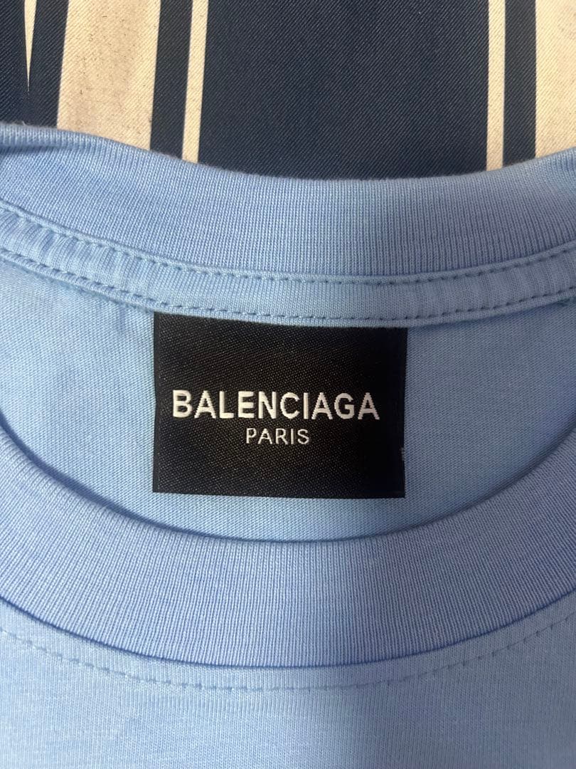 ま*ち様 バレンシアガ　Tシャツ