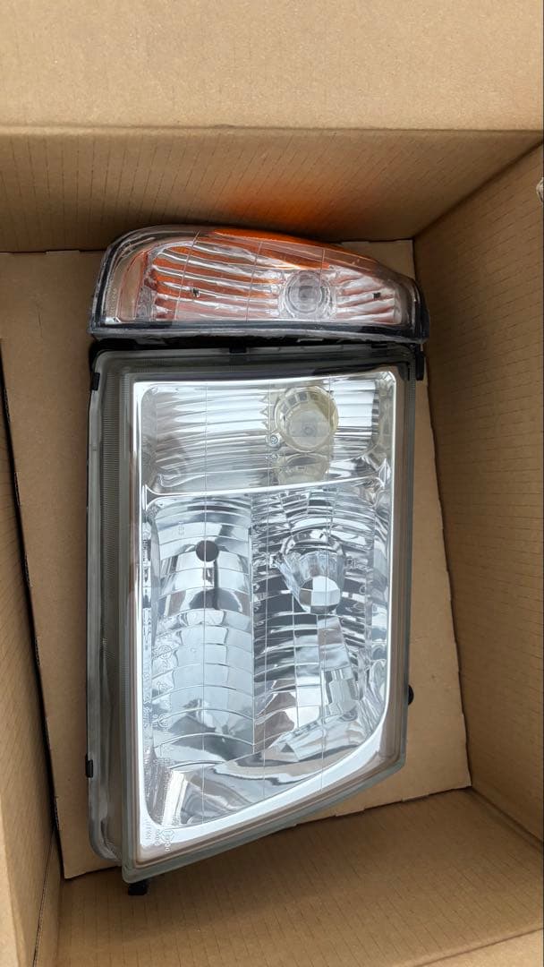 ランドクルーザー100 中期　純正　ヘッドライト　コーナーセット　ランクル