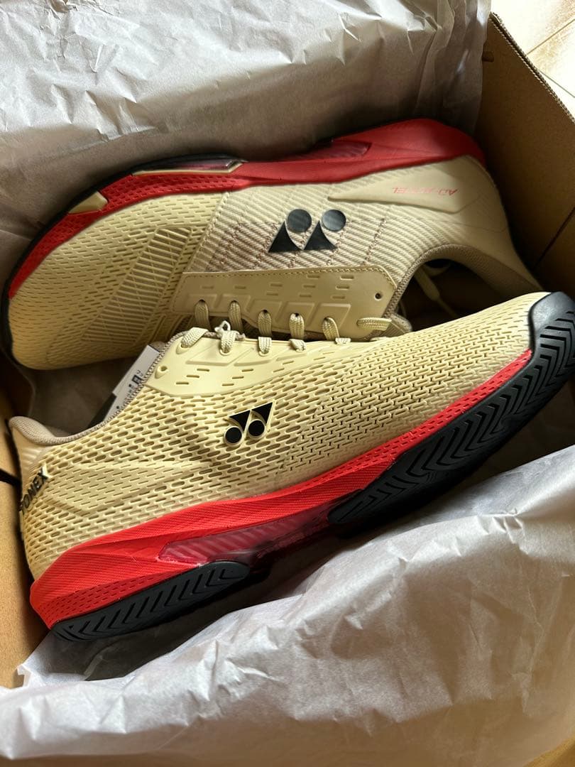 ■YONEX アドアクセルメンAC 26.5cm サンドベージュ