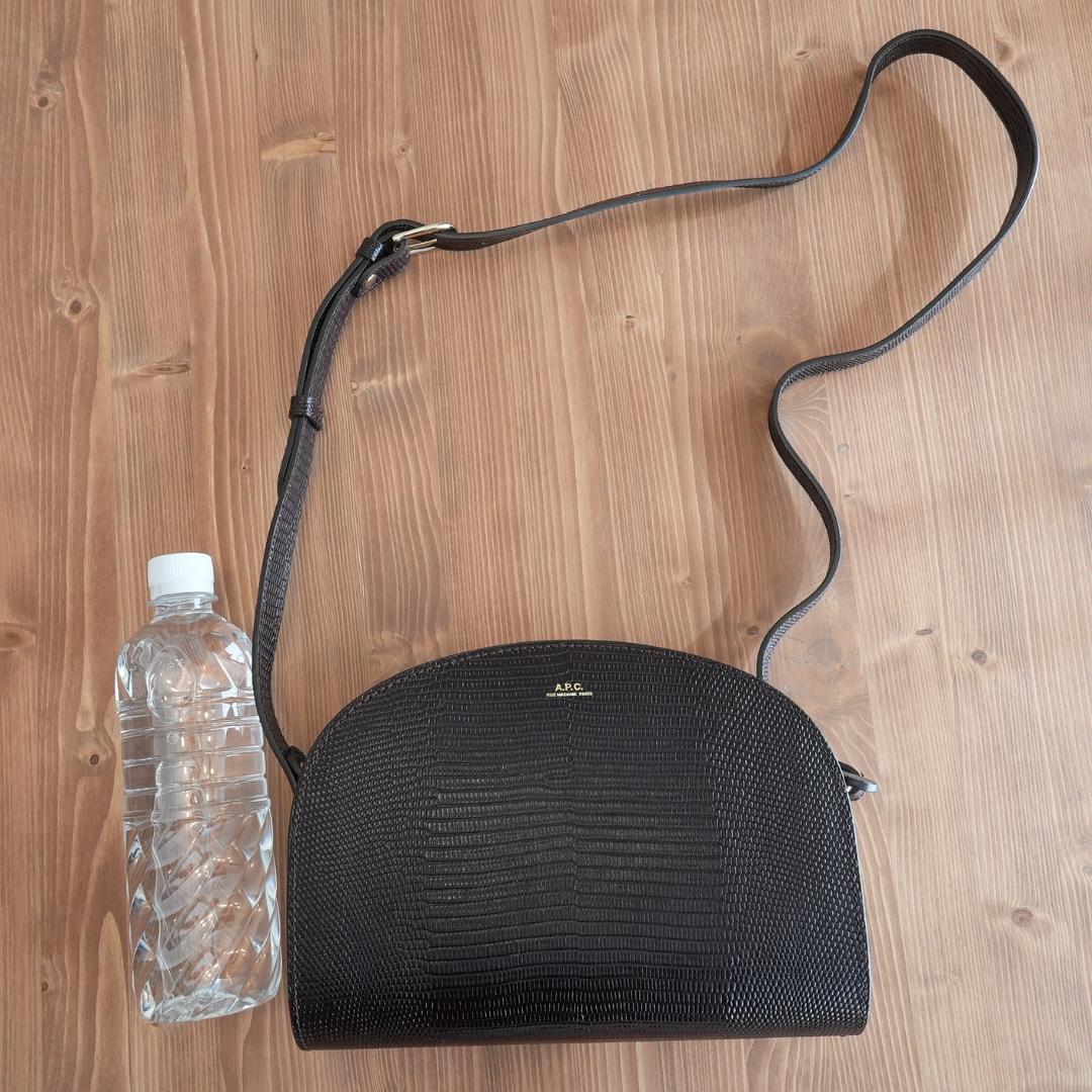f*s様 A.P.C. ブラック ショルダーバッグ