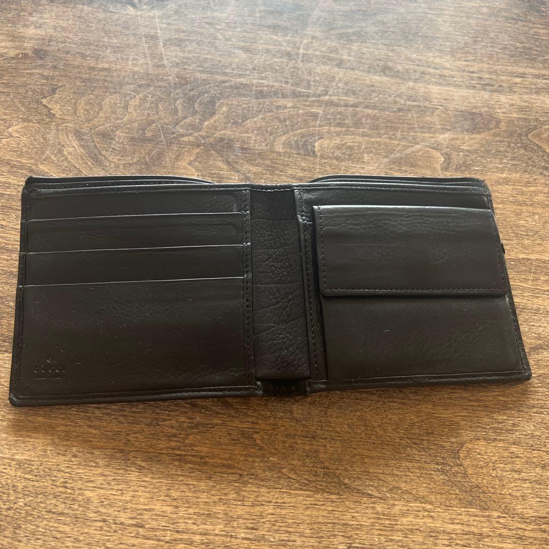 GUCCI二つ折り財布　薄型ミニコンパクトウォレット　メンズ　イタリア製