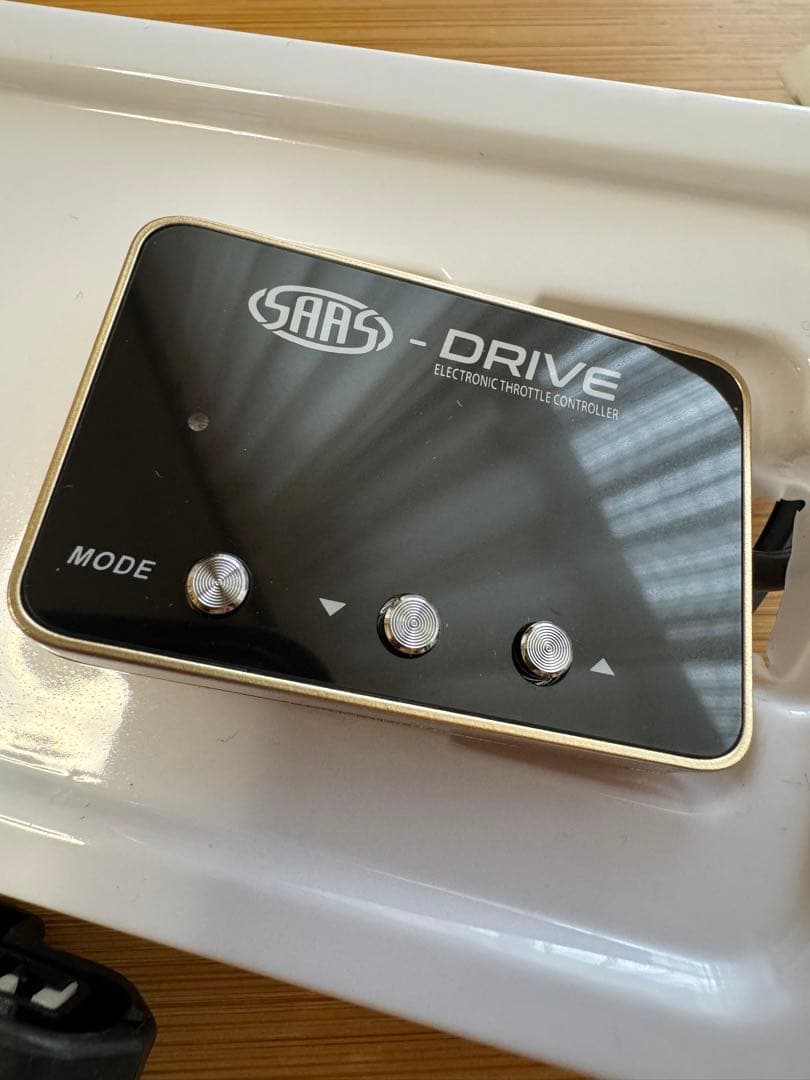 ランクル100 ディーゼル用 スロコン他