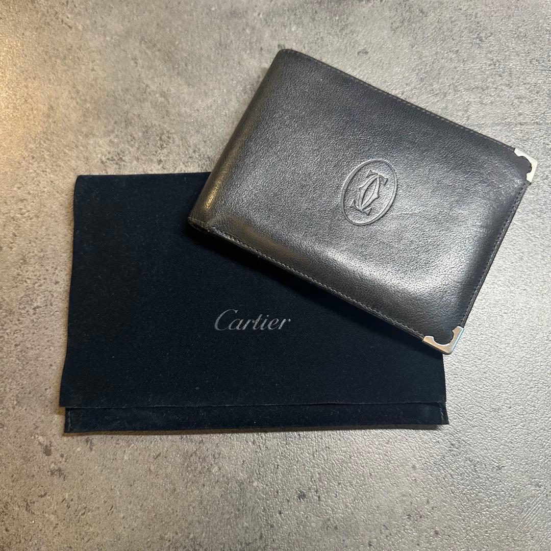 Cartier マストライン　二つ折り財布　コンパクトウォレット　レザー　黒