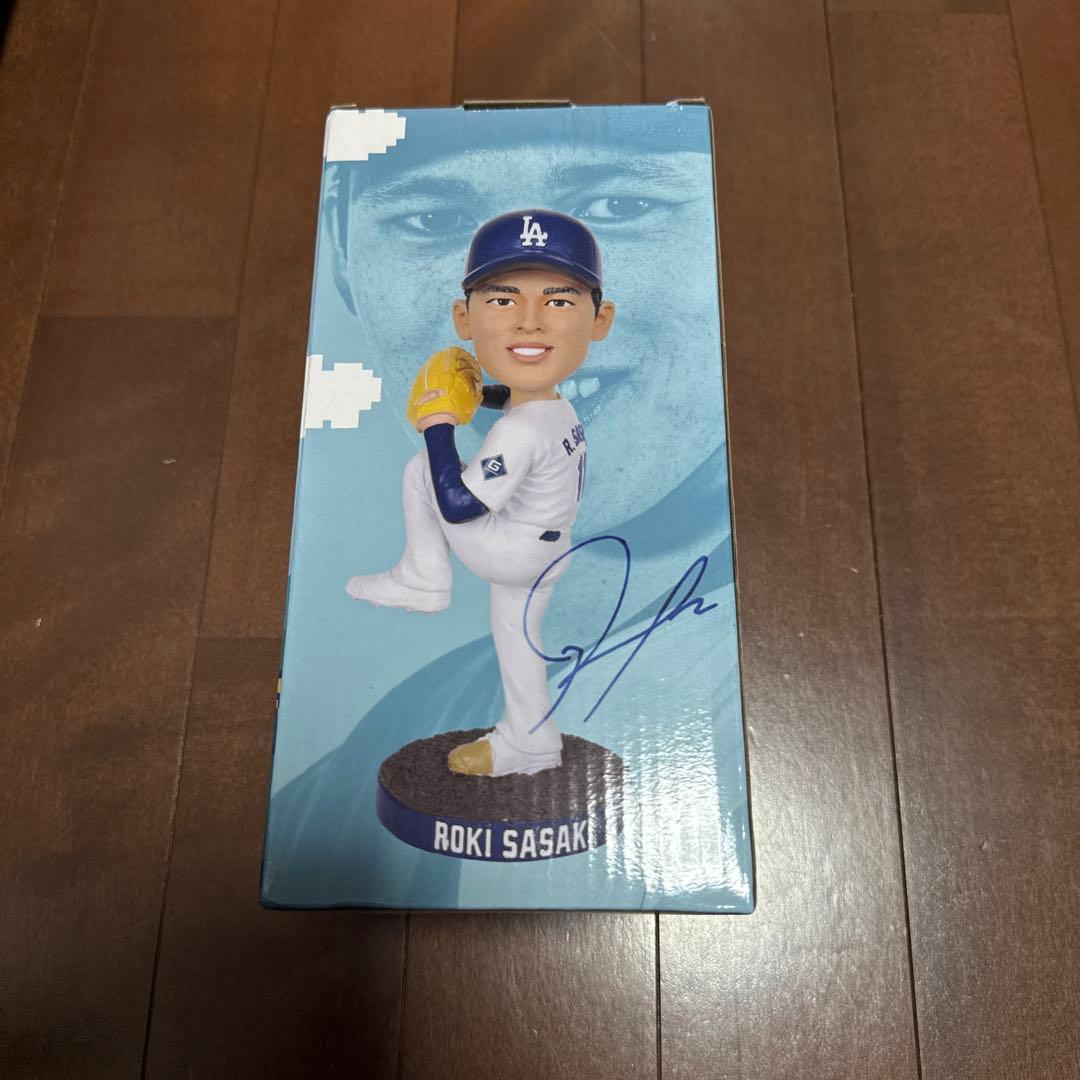 8/4佐々木朗希ボブルヘッド　ドジャース　来場者限定品