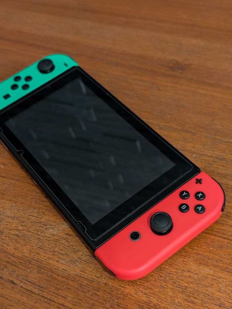 ​​【本体＋Joy-Con＋おまけ】Nintendo Switch
