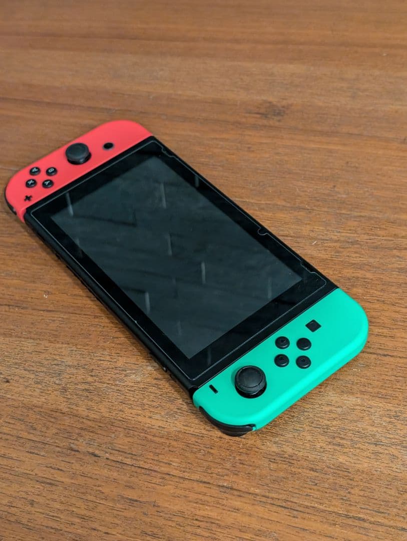 ​​【本体＋Joy-Con＋おまけ】Nintendo Switch