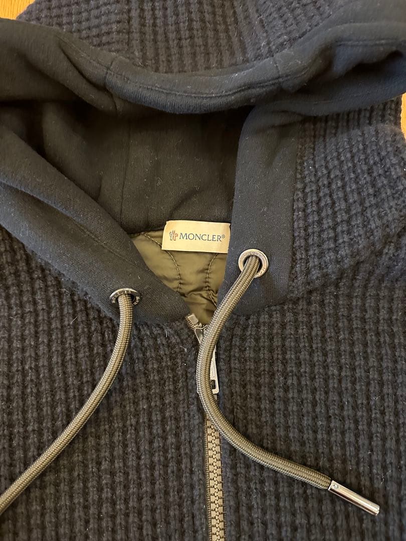 【人気】ダウンニット　モンクレール　ネイビー　M カーディガン