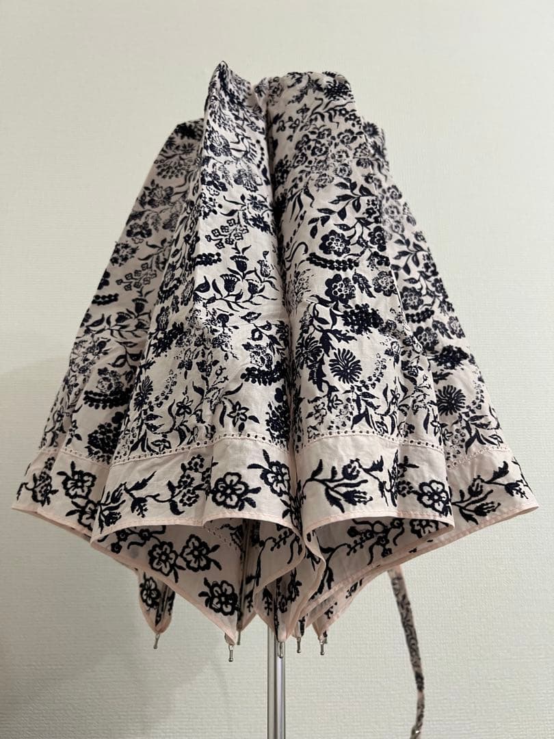 Vivienne Westwoodヴィヴィアンウエストウッド　折りたたみ日傘