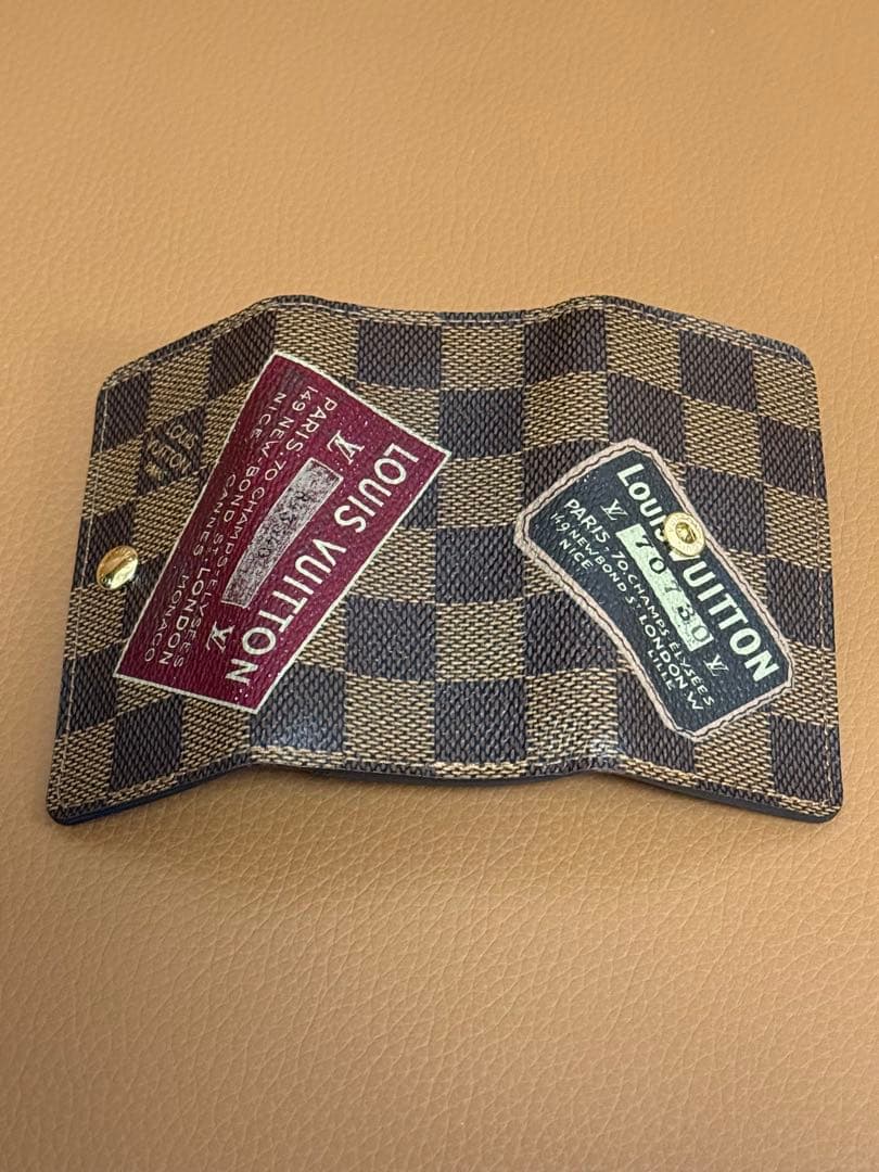 LOUIS VUITTON ダミエパターン キーケース