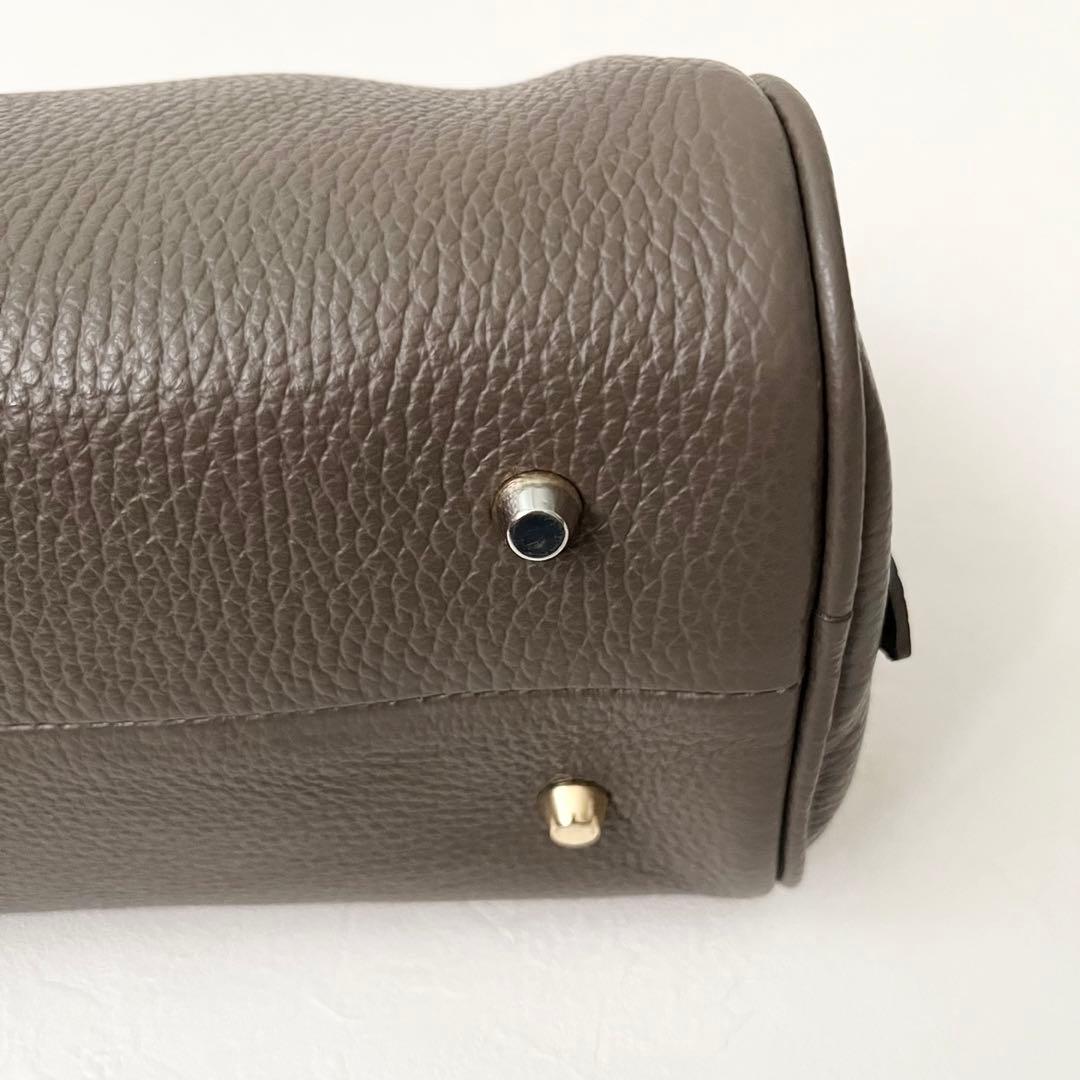 定価約3万 新品 タグ付 CHRISTIAN VILLA ミニボストンバッグ