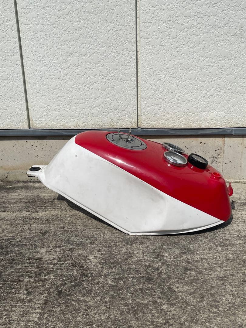 HONDA nsr50 タンク　nsr80 nsf100