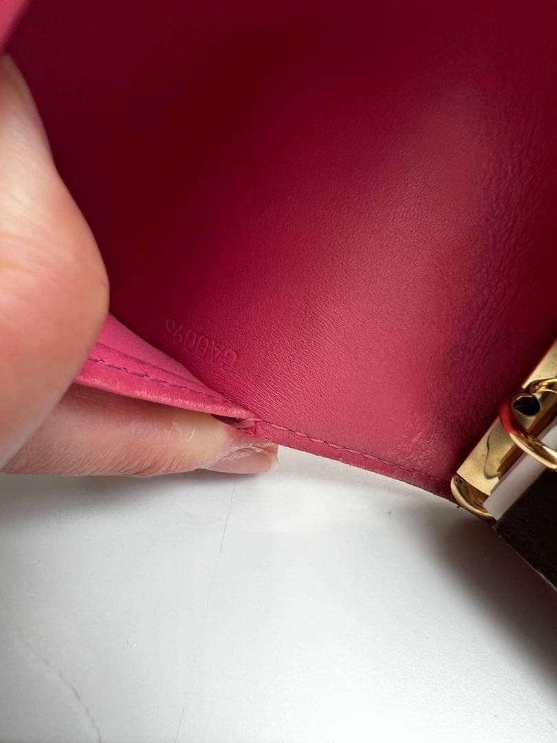 【訳あり】LOUIS VUITTON 手帳 ケースヴェルニ　モノグラム　赤