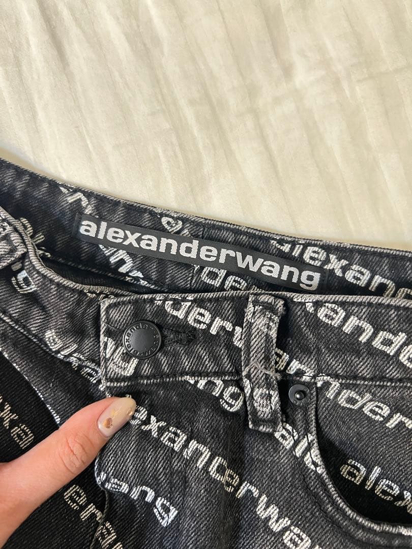 アレクサンダーワン　ロゴ ショーツ　ショートパンツ