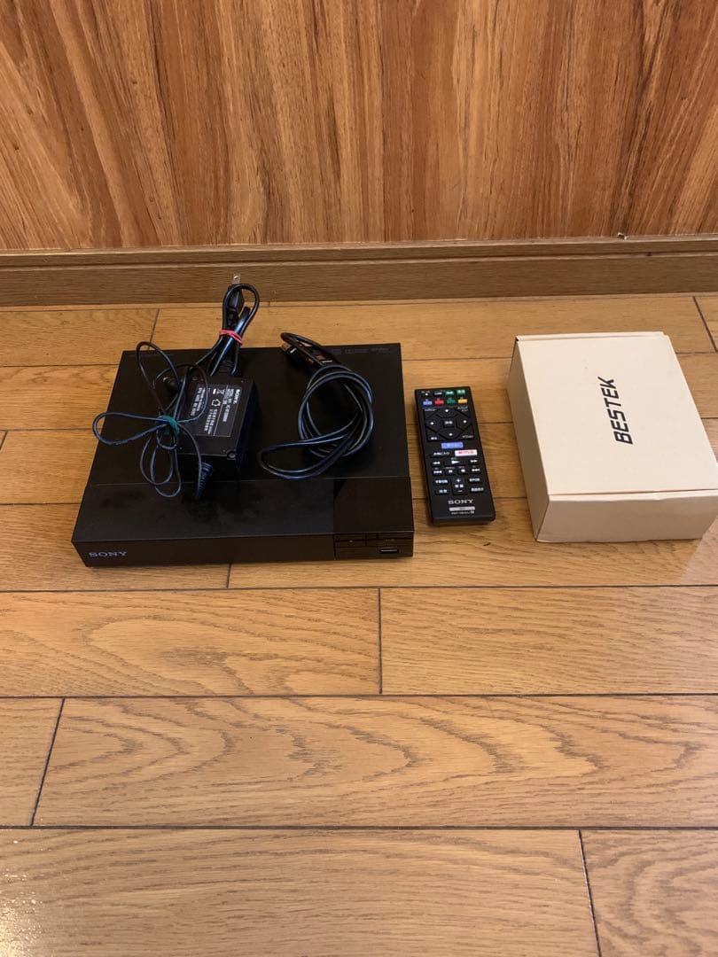 SONY BDP-S1500 Blu-rayプレーヤー車載取り付けにインバーター