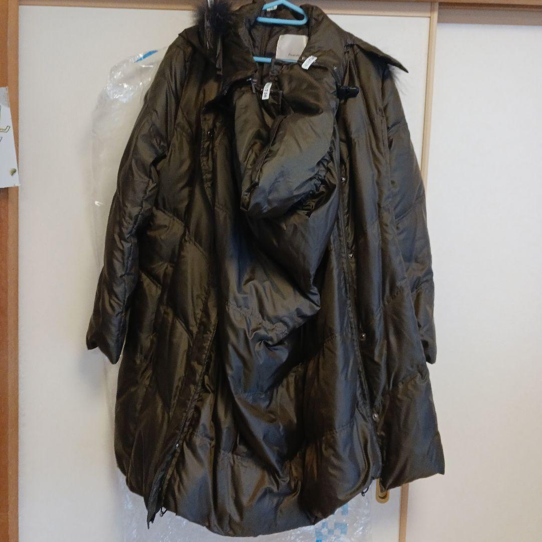 【ガーゼ2枚付き】美品ダウン ママコート マタニティコート ダッカー付♪伊勢丹