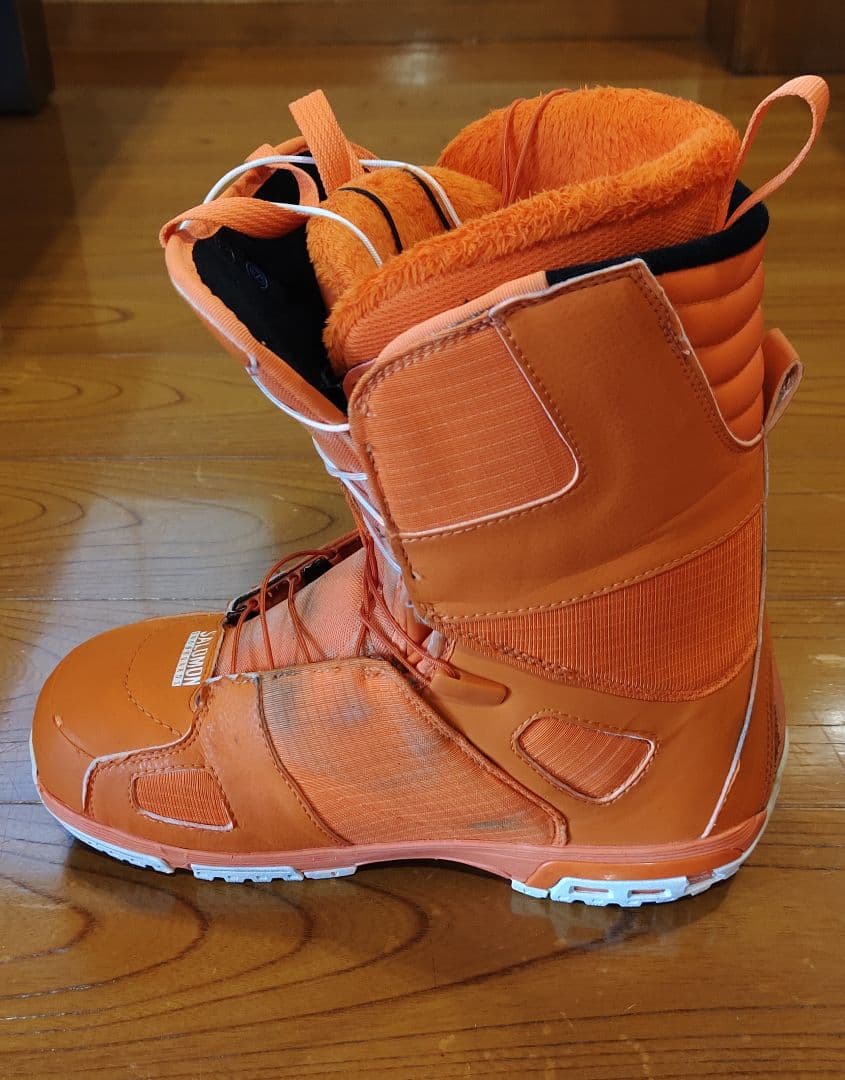 SALOMON スノーボードブーツ オレンジ 26cm