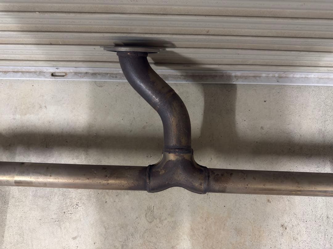 Uさん　MAZDA3 スリーキャッツ リアピース ストレート