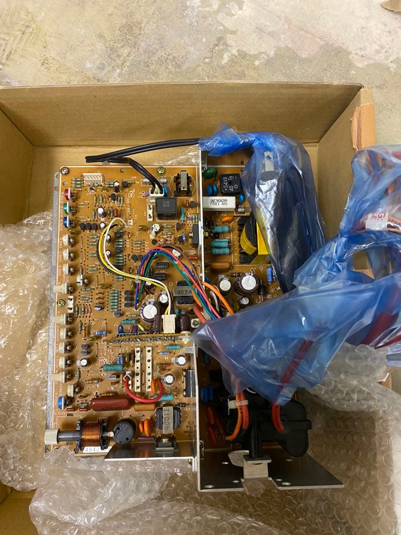 テーブル筐体用ブラウン管　東芝製　基盤付き