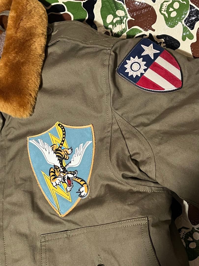 新品トイズマッコイ TOYS McCOY フライトジャケットミリタリージャケット
