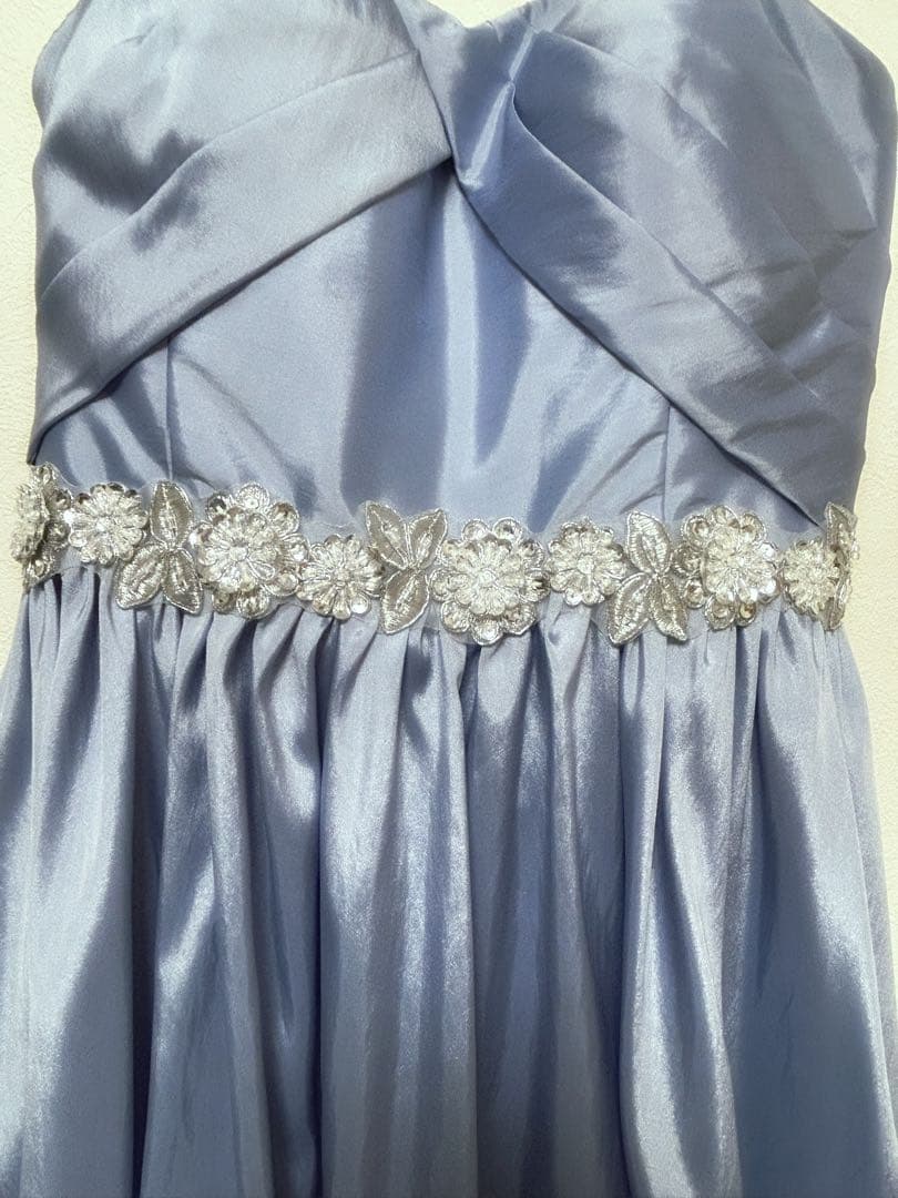 あ*ゃ様 [ドレスルームアミ] 演奏会ドレス　水色　くすみブルー