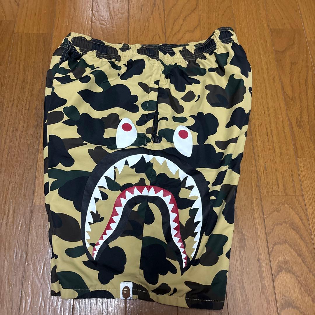A BATHING APE ショートパンツ M