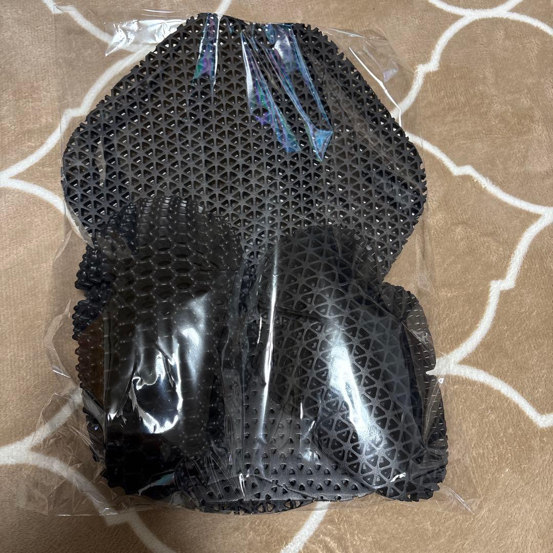 Coleman×BMC 着るテント