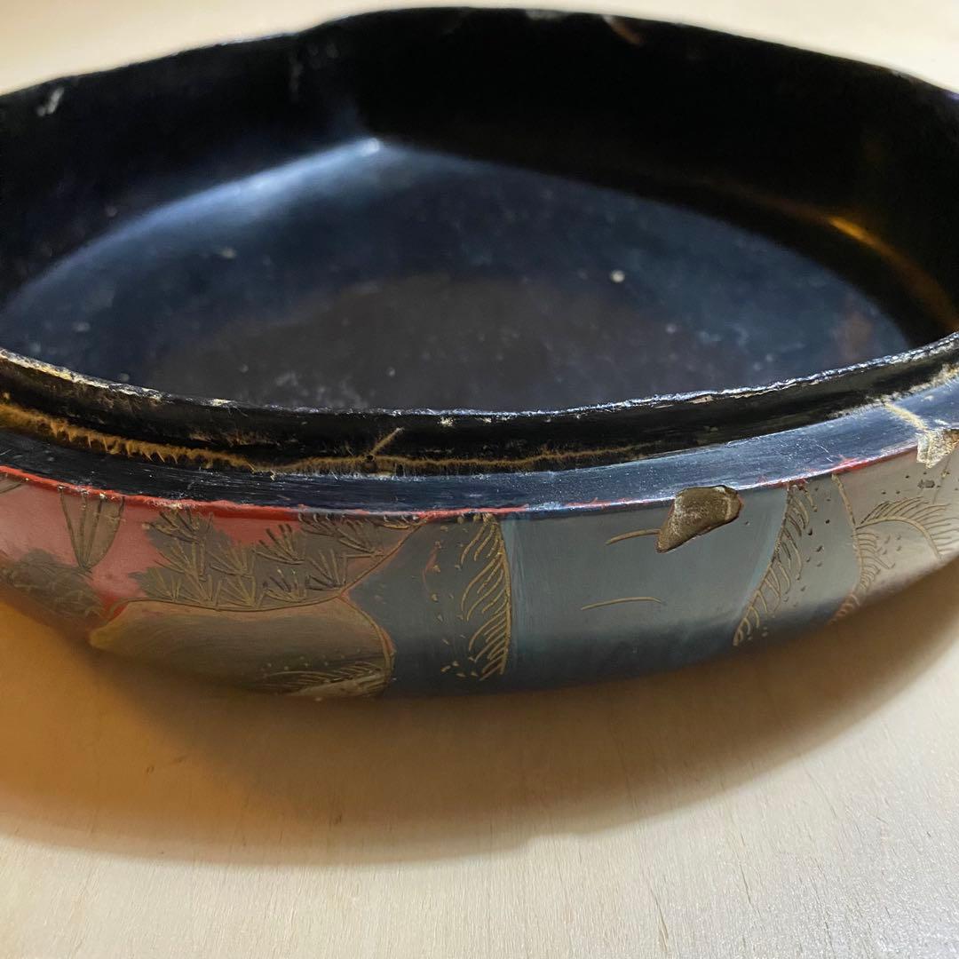 中国骨董:赤い漆器の蓋もの(桃の実と花)