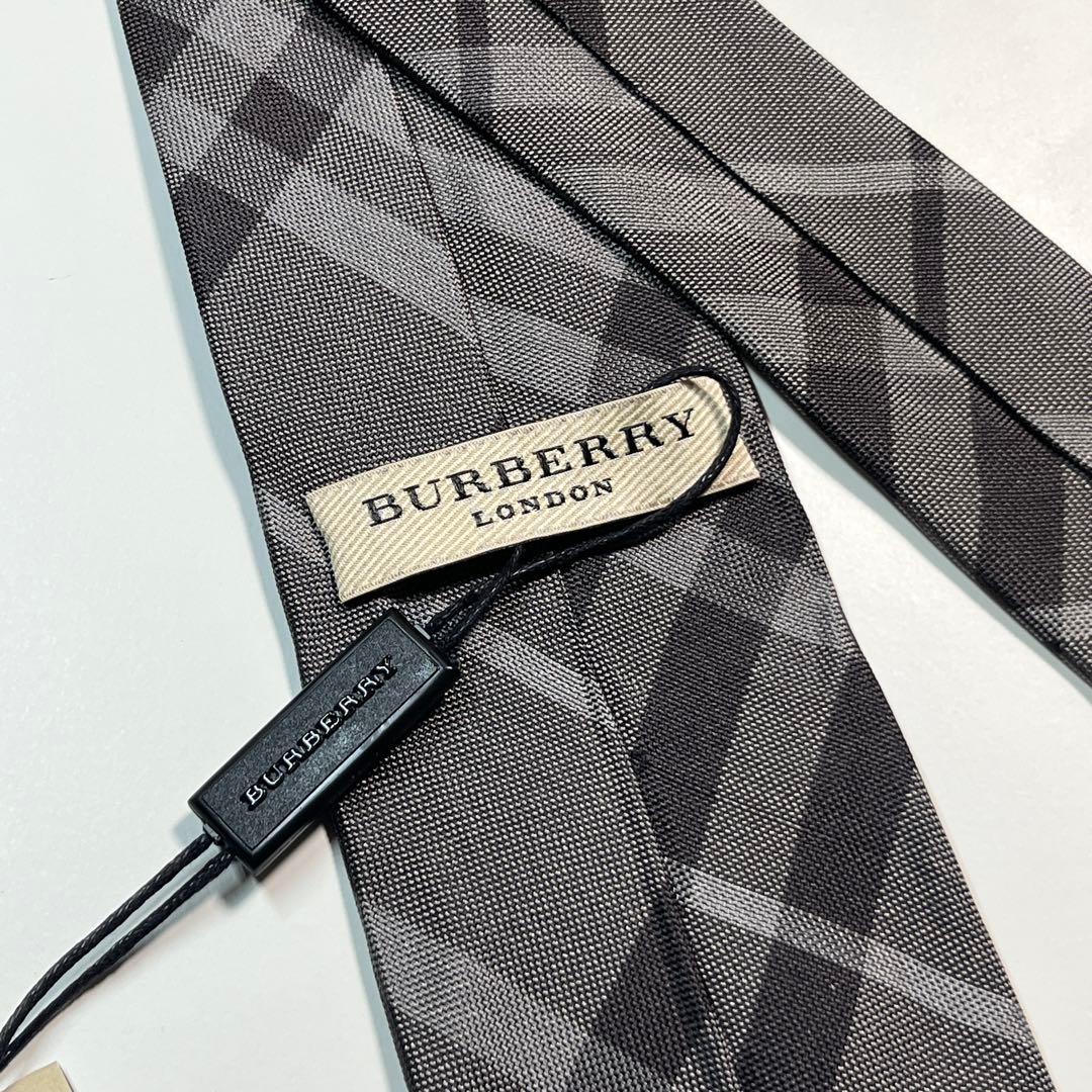 ✨極美品✨BURBERRY バーバリー ロンドン　ネクタイ　ノバチェック